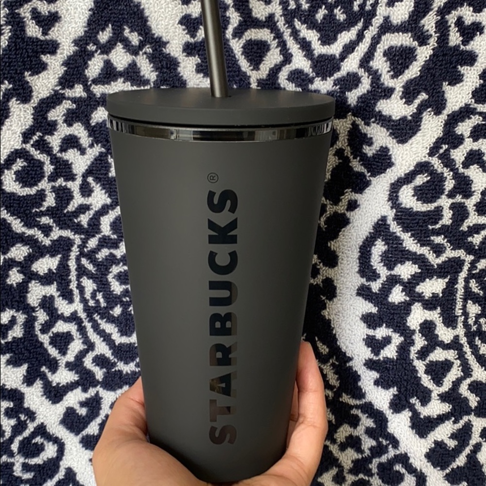 Matte Black Tumbler Grande